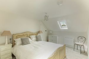 Photo 14- click for photo gallery